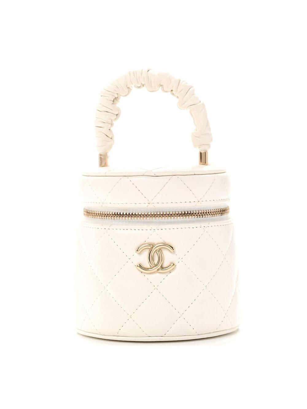 Chanel Lambskin Quilted Ruched Handle #279040C25B